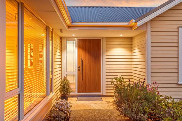 15 Acorn Close Waltham_2