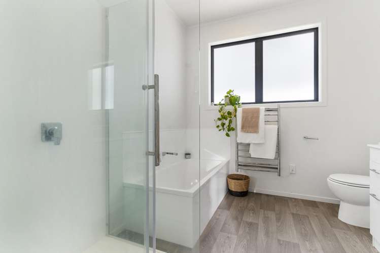 1a Japonica Drive Beach Haven_12