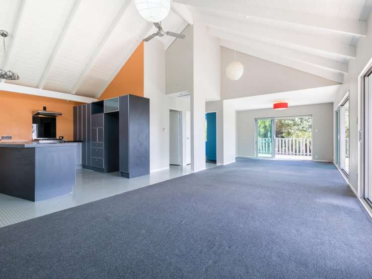 216 Motutara Road Muriwai_5