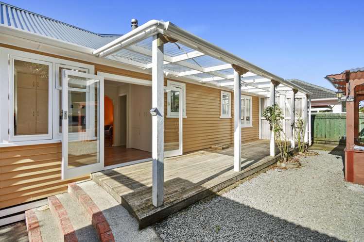 77 Hair Street Wainuiomata_16