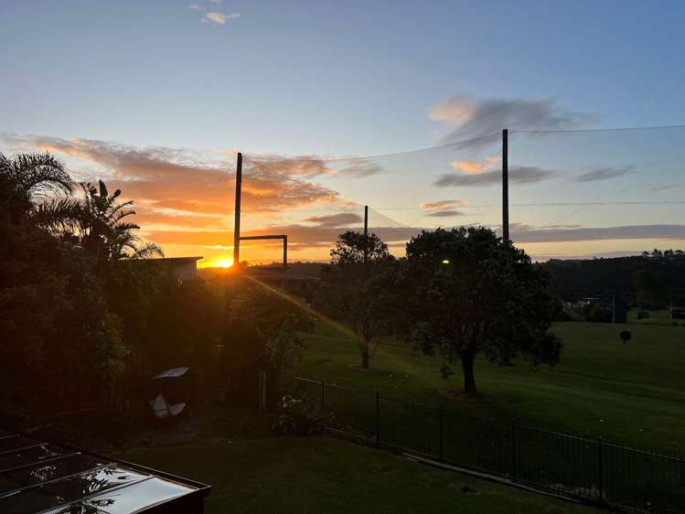 30 English Oak Drive Schnapper Rock_24