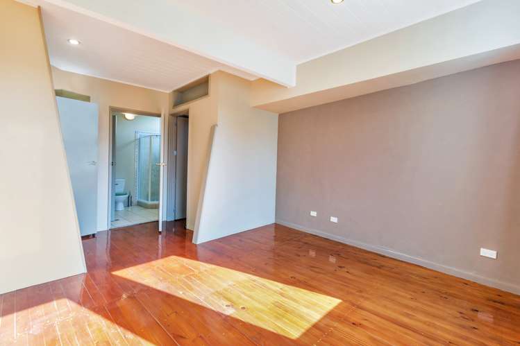 57b West Coast Road Glen Eden_11