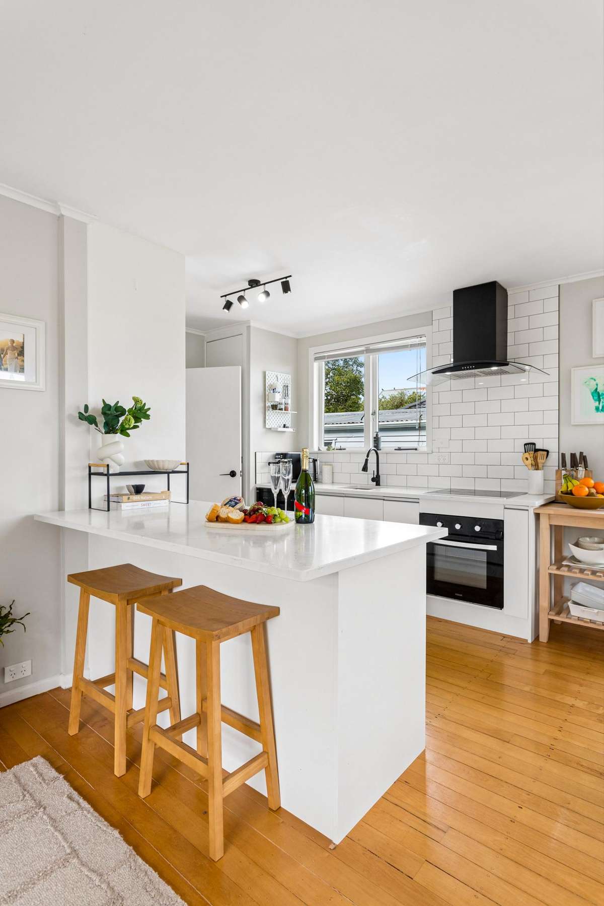 48 Longburn Road_3