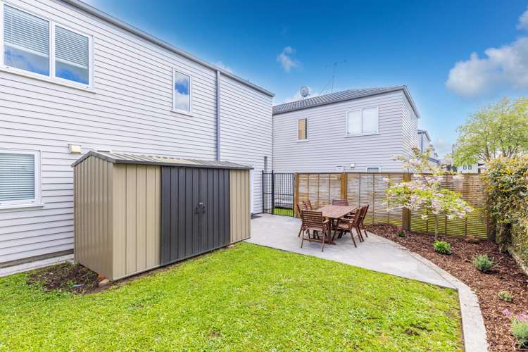 52e Fifth Avenue Enderley_21