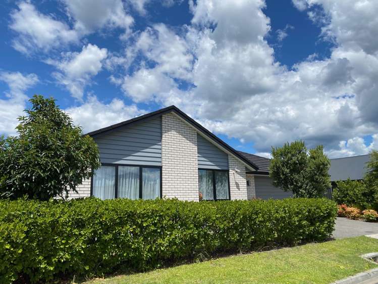 7 Raynor Crescent Pyes Pa_18