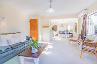 84B Gloucester Road_1