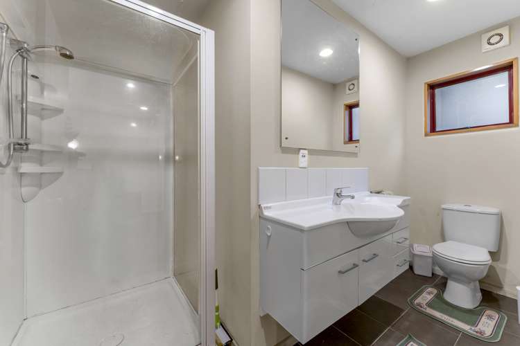 22a Evergreen Place Fernhill/Sunshine Bay_16