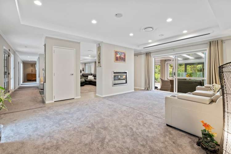 105 Whangaparaoa Road Red Beach_25