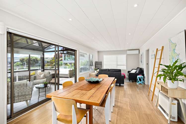 76 Omaha Drive Omaha_5