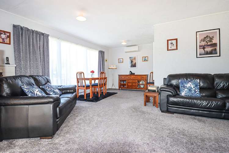 69 Guy Street Dannevirke_3