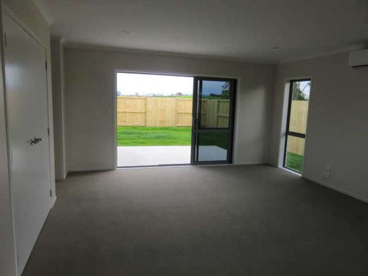 13/11 Errol Close Burbush_14