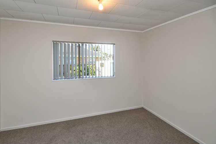 2/7 Rice Crescent Papakura_10