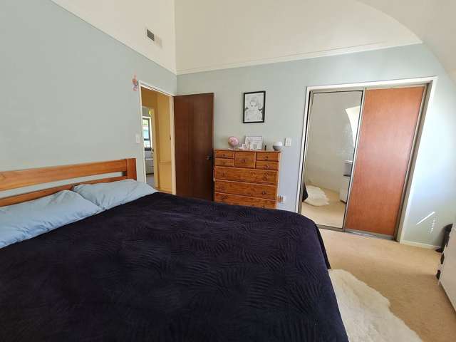 40 Hall Crescent Epuni_3