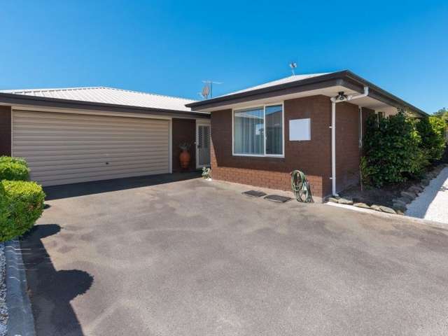 33a Adams Lane Springlands_3