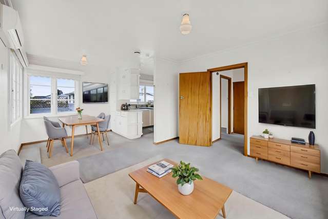 54 Camberwell Road Hawera_2