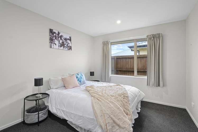 6 Eaton Place Lincoln_15