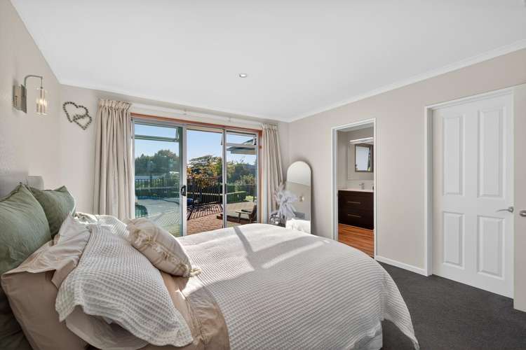 9 Highfield Grove Richmond_12