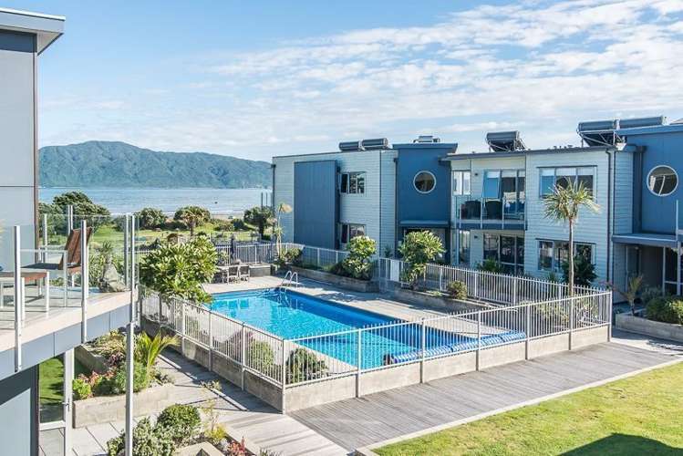 26/4 Seaview Road Paraparaumu Beach_2