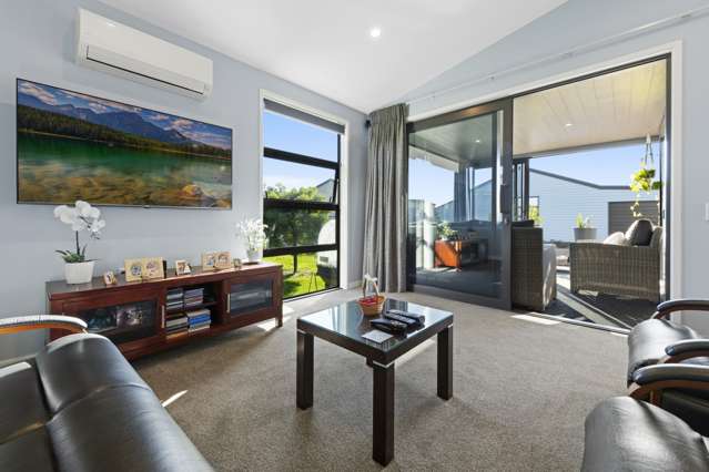 618/61 Golden Sands Drive Papamoa Beach_1