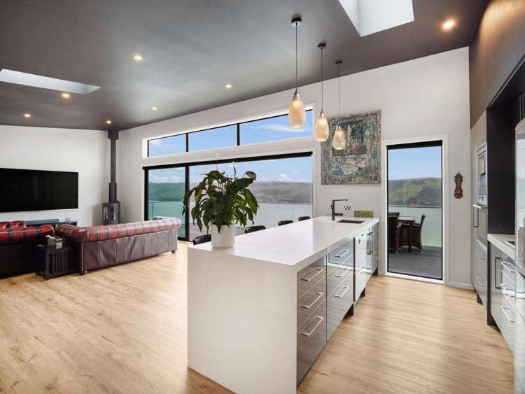 60 Kauri Street Ravensbourne_4