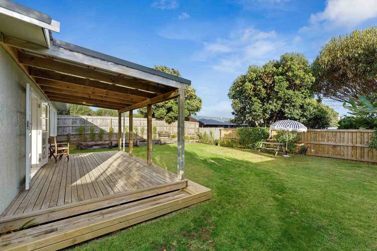 55 Ngapaki Street Waikanae Beach_20