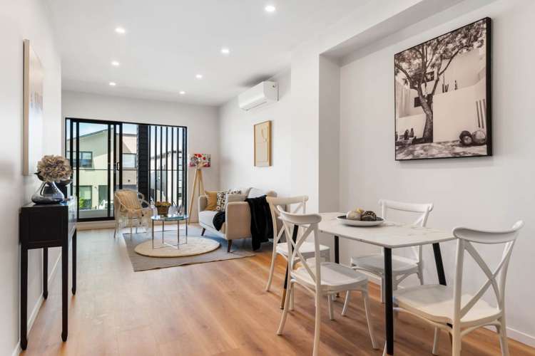 7B Coast Garden Drive Hobsonville_8