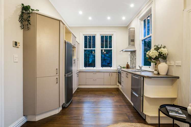 2 Castlemaine Close Karori_7