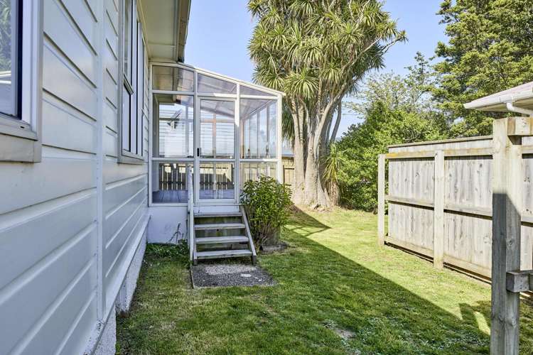 57 Ranui Terrace Tawa_18
