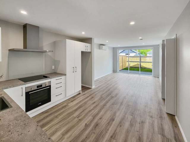 2/41 Main Road Wainuiomata_2