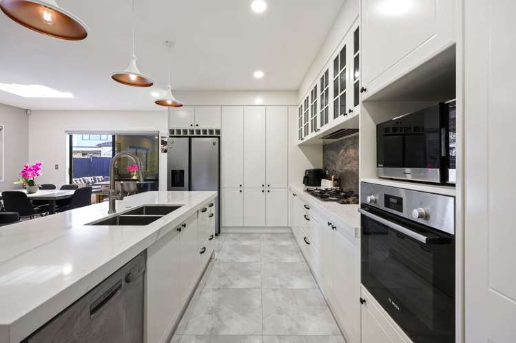 14 Taketonga Road Flat Bush_10