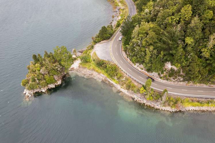 227 State Highway 30 Lake Rotoma_28
