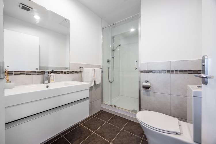 6AA/205 Hobson Street Auckland Central_14