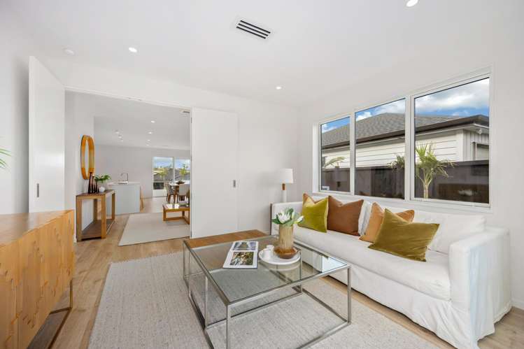 45 Tipu Crescent Milldale_3