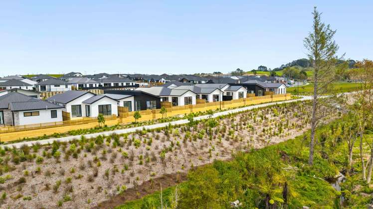 392 Te Taruna Drive Millwater_11