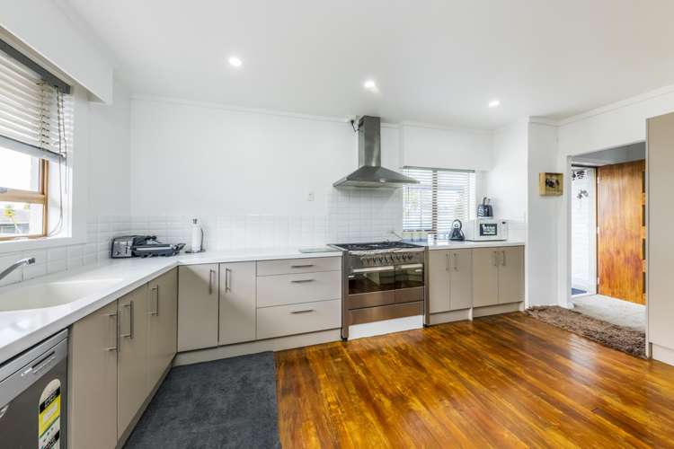 187 Gray Avenue Papatoetoe_8