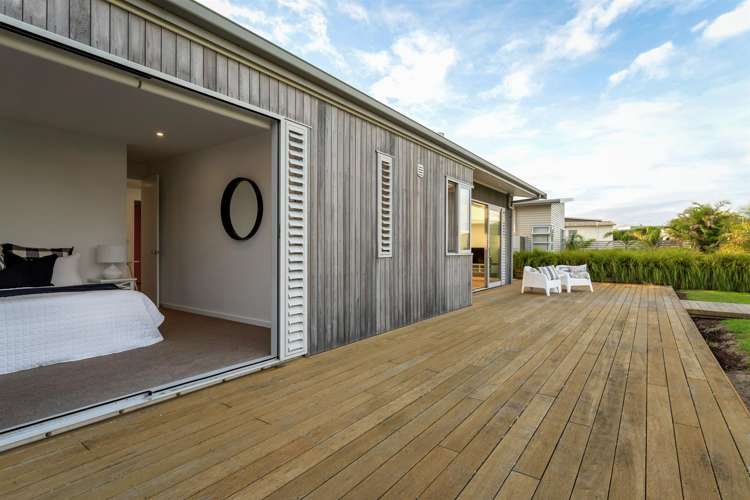 39 Paraoa Crescent Omaha_6