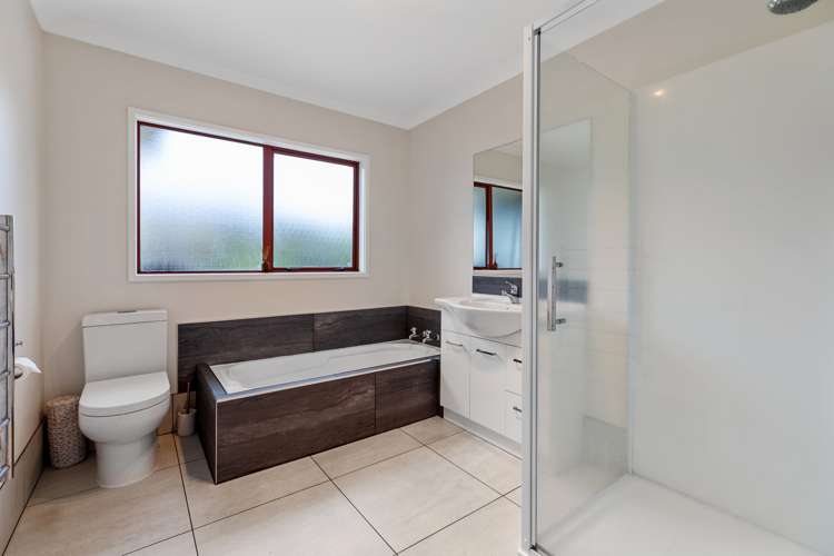 63 Katerini Grove Papamoa_17