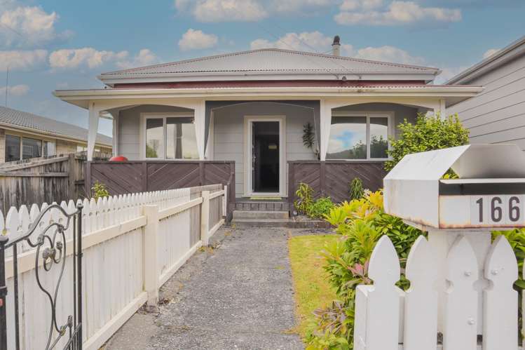 166 Preston Road_0