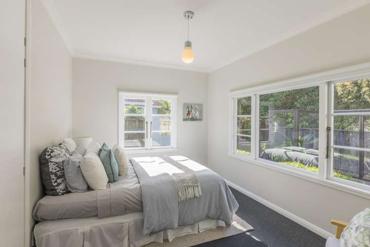 179 Raumati Road Raumati Beach_21