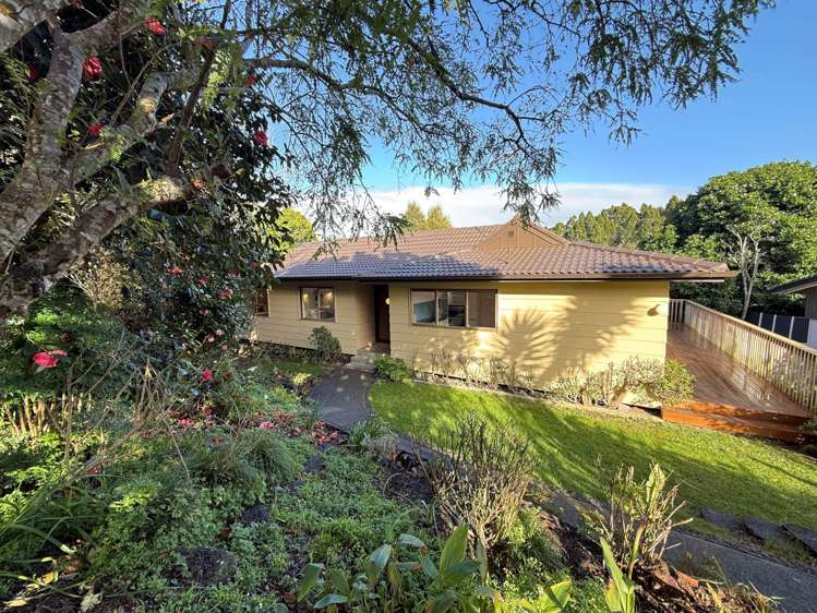 42 Coroglen Avenue Birkenhead_0