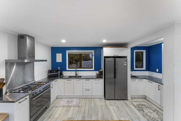 42 Harwood Crescent Otara_9