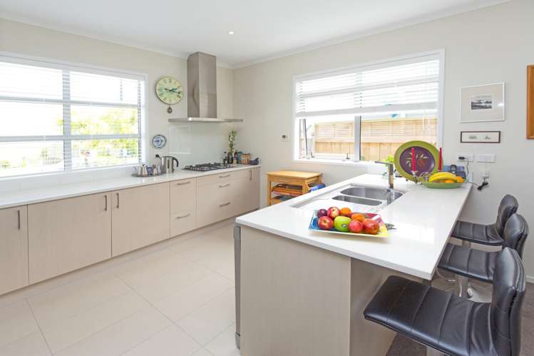 28 Cape Cod Drive Gulf Harbour_1