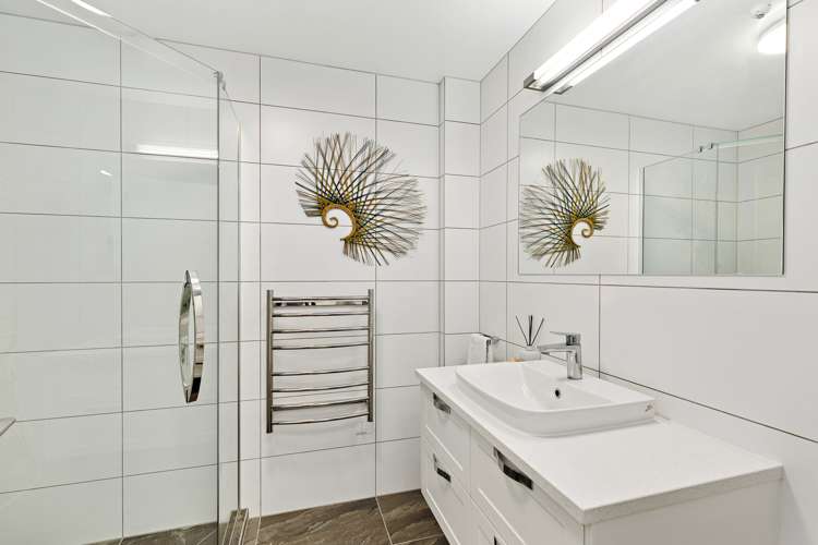 158 Eaves Bush Parade Orewa_14