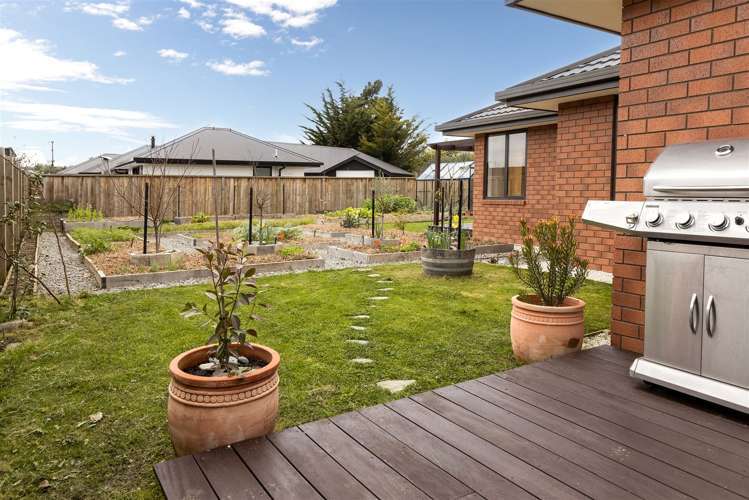 7 Dakota Place Burleigh_23