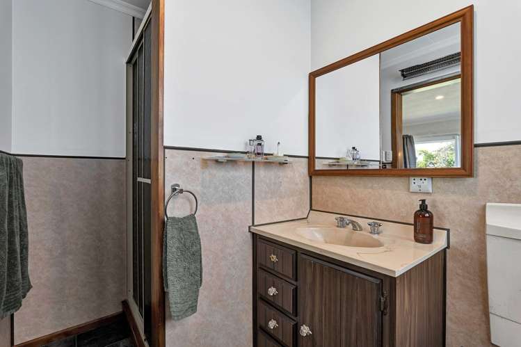 382 Brookes Road Cardiff_16