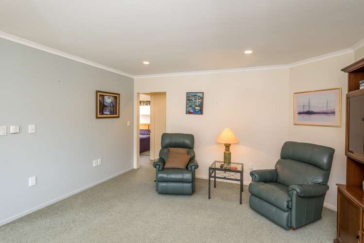 66/17 Redwood Close Paraparaumu_3