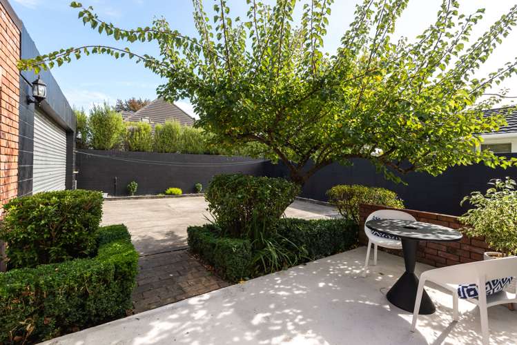 327 Avonhead Road Avonhead_14