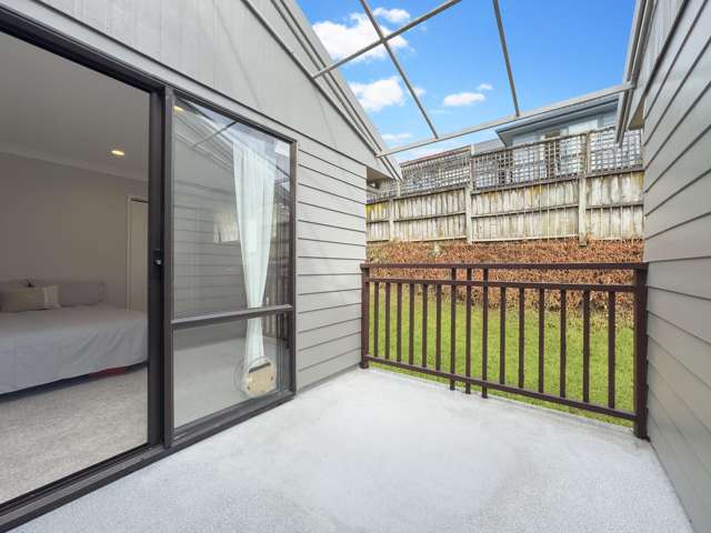 2/19 Lagoon Drive Panmure_2