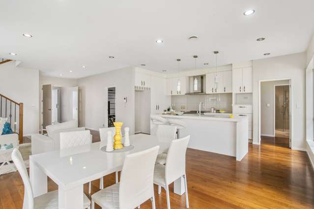 9 Beltany Drive Flat Bush_3