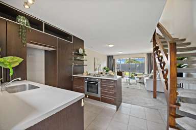 88D Great South Road_3